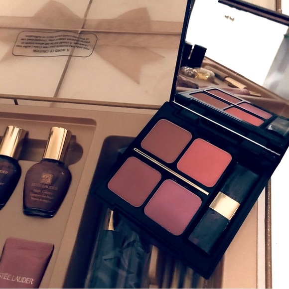 🌷RARE 34 Piece NWT Vintage Estée Lauder Cosmetics Kit Set Bundle Lot Lip Eye - Picture 9 of 10